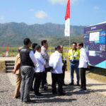 Presiden Jokowi Tinjau Proyek Smelter Amman Mineral di Sumbawa Barat