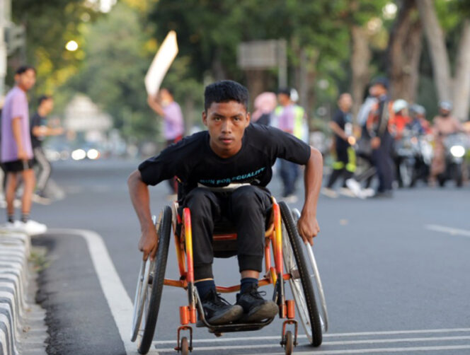 
Kampanyekan Perlindungan Anak dan Kesetaraan Bagi Disabilitas, Jelajah Timur “Run for Equality” Pertama Kali Digelar di NTB