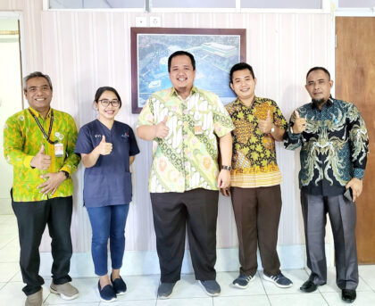 Tingkatkan Pelayanan Rumah Sakit, Direktur RSUD Asy-Syifa’ KSB Datangkan Dokter Spesialis Jantung dan Dokter Spesialis Dalam - dr Carlof Sitompul - Direktur RSUD Asy-Syifa’ KSB